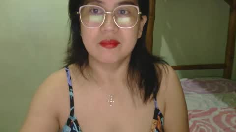 alissalove18 online show from 05/23/26, 12:05