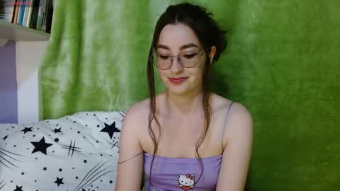 Ali  online show from 12/21/25, 12:07