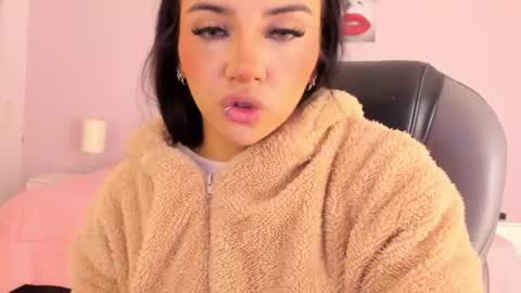 alisson__cortez online show from 02/16/26, 12:23
