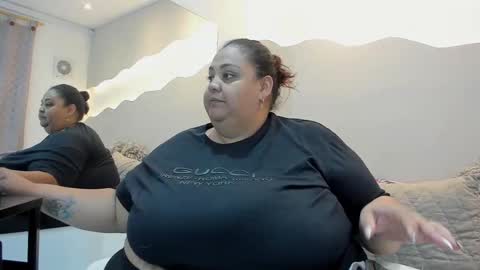 Alisson online show from 10/17/25, 11:24