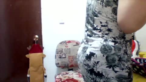 Snapshot of alisson_brand chatting on 01/14/25, 12:14 alisson brand online show from 01/14/25, 12:14