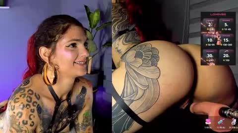 Snapshot of alisson_clare chatting on 12/18/25, 11:00 A L I S S O N online show from 12/18/25, 11:00