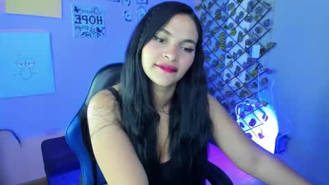 alisson_evans__ online show from 11/14/25, 11:42
