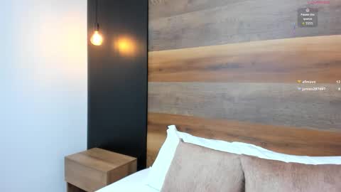 Snapshot of alisson_girl_ chatting on 11/28/25, 07:27 alisson_girl_ online show from 11/28/25, 07:27