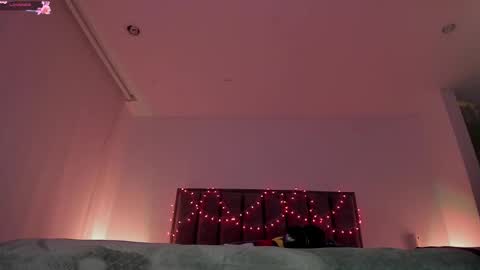Snapshot of alisson_rocker chatting on 03/10/25, 04:49    online show from 03/10/25, 04:49