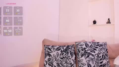 Snapshot of alisson_sanders chatting on 09/17/25, 01:13 Alisson online show from 09/17/25, 01:13