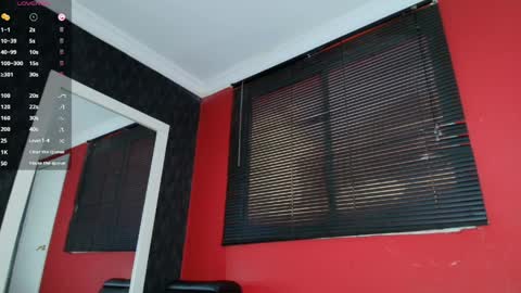 Alison Steeler online show from 04/12/26, 08:47