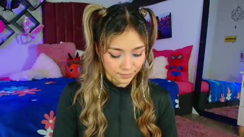 Alisson IG alisson zafiro27 online show from 02/22/25, 03:12