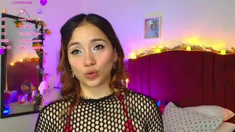 Alisson IG alisson zafiro27 online show from 04/19/26, 03:28