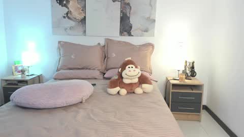 Goddess  online show from 02/15/25, 01:31