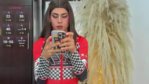 Snapshot of alissoondream_ chatting on 05/18/26, 02:12 alisson online show from 05/18/26, 02:12