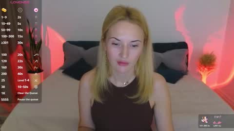 alisssarose online show from 11/06/25, 10:54