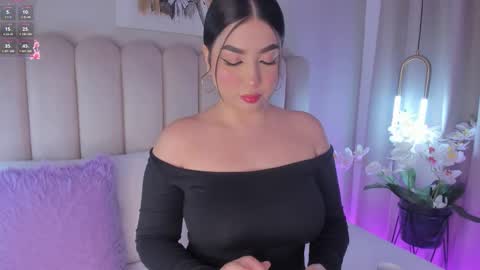 Snapshot of alissyadanger chatting on 11/04/25, 01:38 TATIS online show from 11/04/25, 01:38