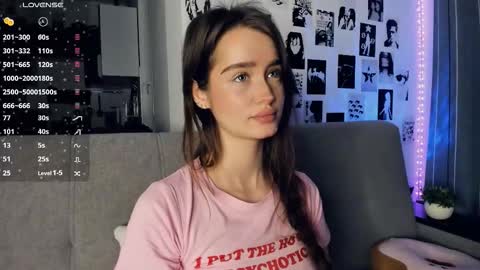 Alivia online show from 12/05/25, 09:29