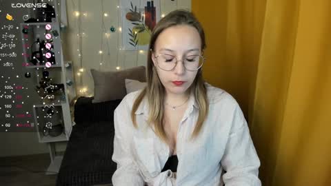aliya_reid online show from 12/19/24, 04:13