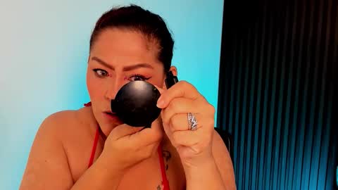 Aliyahs stone online show from 11/01/25, 12:18