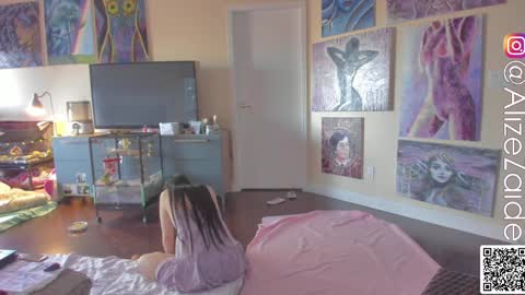 Alize Zaide online show from 01/17/25, 06:33