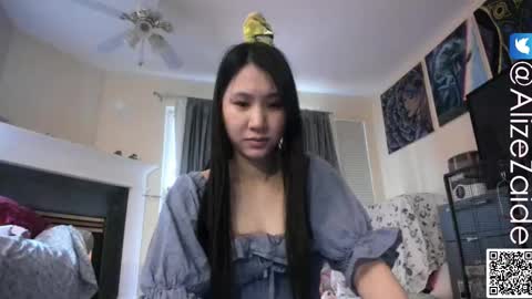 Alize Zaide online show from 12/04/25, 08:06