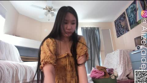 Alize Zaide online show from 03/29/26, 06:30