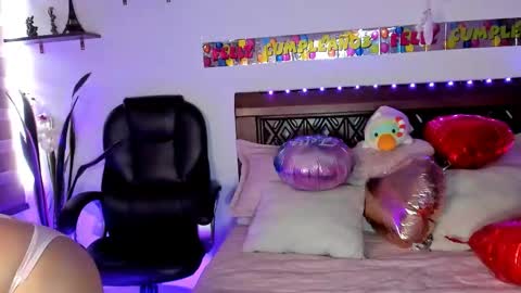 Andrea..... online show from 02/03/26, 07:41