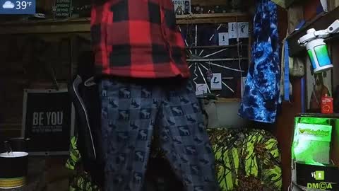 Snapshot of allan_arod chatting on 12/30/24, 10:53 Allan arod online show from 12/30/24, 10:53