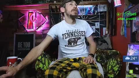 Snapshot of allan_arod chatting on 01/11/25, 11:02 Allan arod online show from 01/11/25, 11:02