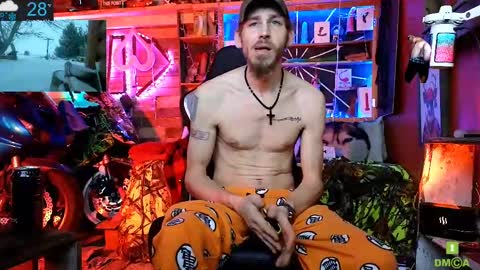 Snapshot of allan_arod chatting on 02/16/25, 12:32 Allan arod online show from 02/16/25, 12:32