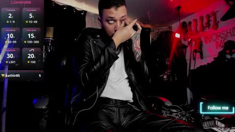   online show from 10/31/25, 06:53