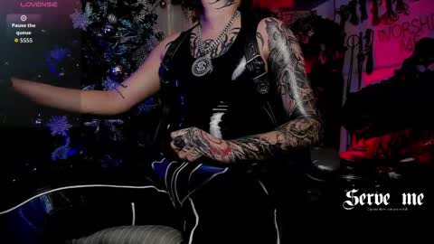   online show from 12/22/25, 09:34