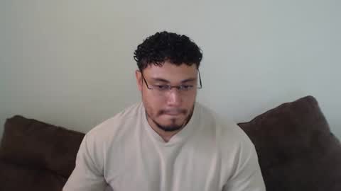 Snapshot of allen_ferrer10 chatting on 04/08/26, 02:39 allen_ferrer10 online show from 04/08/26, 02:39