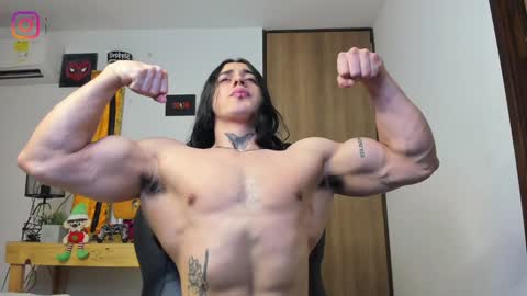 Snapshot of allen_rosse chatting on 01/18/25, 09:55 independent model 3 online show from 01/18/25, 09:55