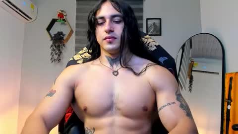 Snapshot of allen_rosse chatting on 09/10/25, 02:11 independent model 3 online show from 09/10/25, 02:11