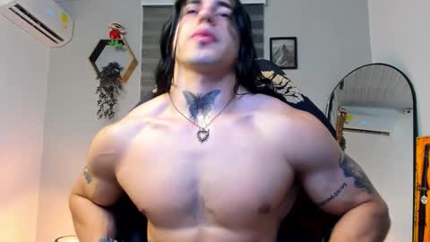 Snapshot of allen_rosse chatting on 09/23/25, 02:03 independent model 3 online show from 09/23/25, 02:03