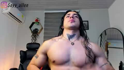 Snapshot of allen_rosse chatting on 10/14/25, 02:01 independent model 3 online show from 10/14/25, 02:01