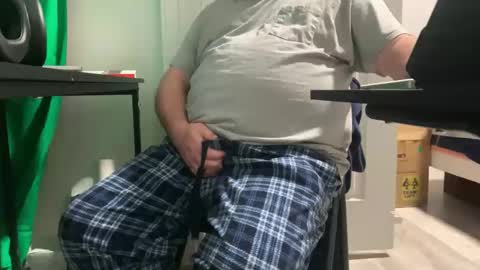 Allergictolove online show from 12/31/24, 10:56