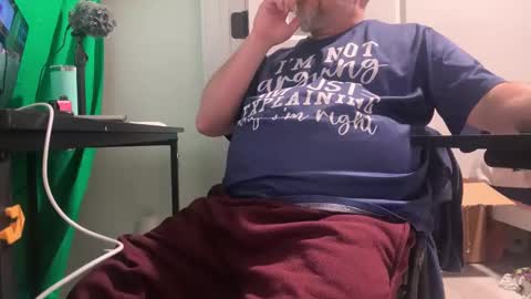 Allergictolove online show from 02/09/25, 05:01