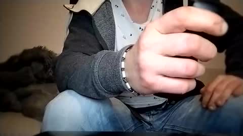 alles594462 online show from 11/04/25, 03:27