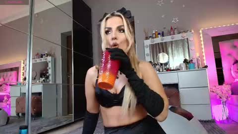 onlyfansallesya23 online show from 04/16/26, 06:52