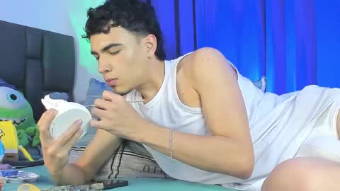 Allex online show from 03/05/25, 10:11