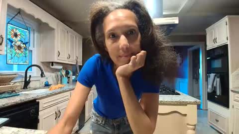 wishlist on bio online show from 10/16/25, 08:43