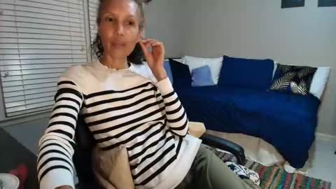 wishlist on bio online show from 11/24/25, 11:59