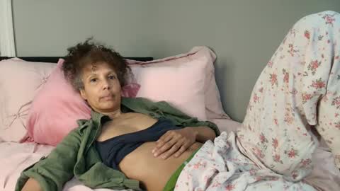 wishlist on bio online show from 03/08/26, 02:04