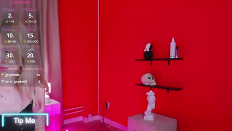 alli_aster online show from 05/06/26, 01:36