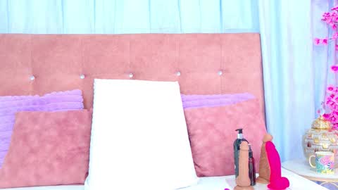 Allicia online show from 11/29/25, 07:28