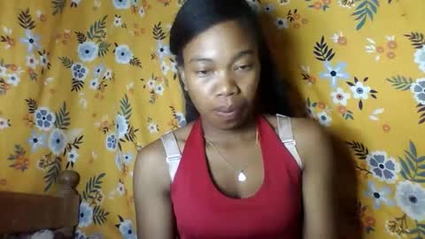 Snapshot of alliciax632770q chatting on 02/13/26, 12:39 alliciax632770q online show from 02/13/26, 12:39