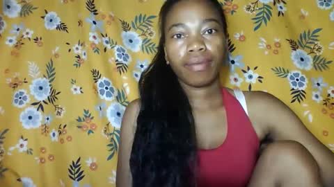 Snapshot of alliciax632770q chatting on 02/17/26, 12:29 alliciax632770q online show from 02/17/26, 12:29