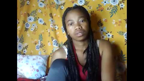 Snapshot of alliciax632770q chatting on 02/27/26, 12:32 alliciax632770q online show from 02/27/26, 12:32