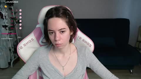 alice online show from 04/25/26, 12:02