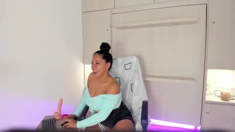 ALISON   online show from 02/26/26, 07:35