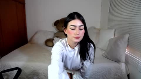 Allie  online show from 03/07/25, 06:43